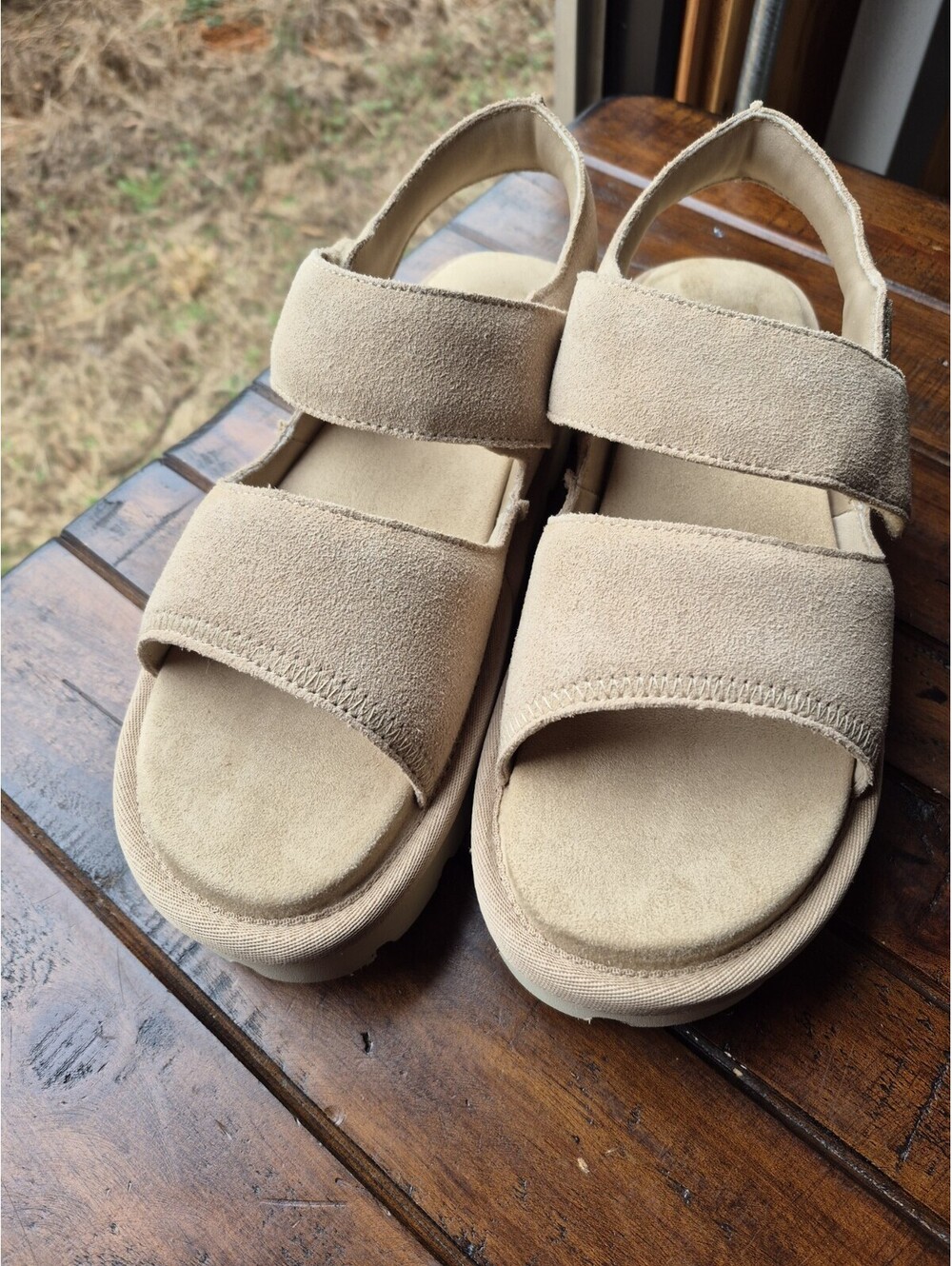 UGG Koolaburra Tizz Sandals Womens Sz 11 Tan Slip On Strappy 1167750 NEW suede